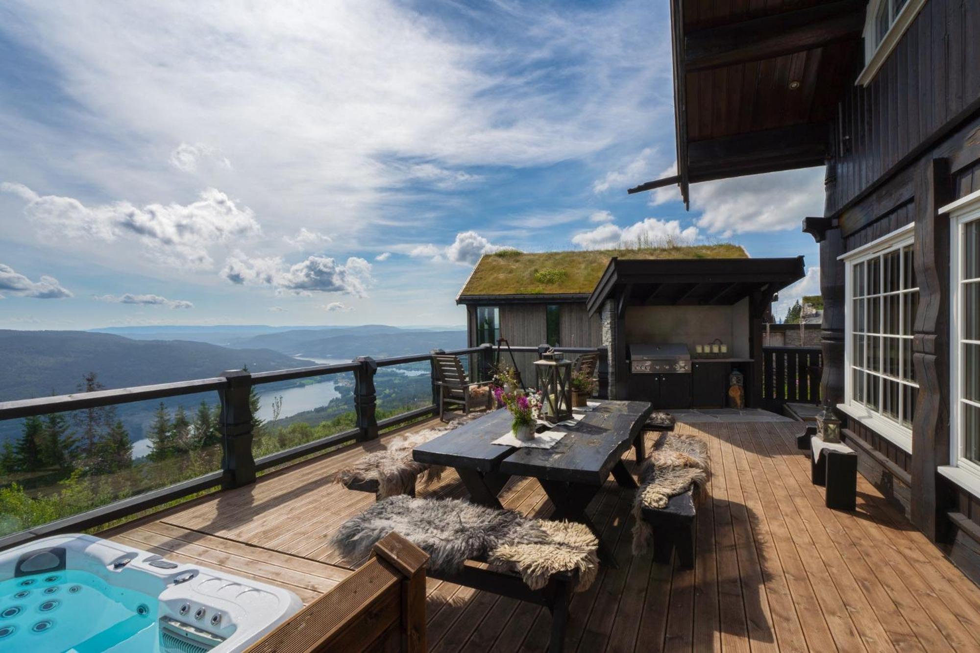 Norefjell - Storhytte Med Jacuzzi Og Fantastisk Beliggenhet Норесунд Экстерьер фото